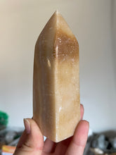 Load image into Gallery viewer, Yellow Aventurine Obelisk Tower Point
