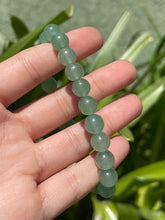 Load image into Gallery viewer, Green Aventurine 8mm Bracelet
