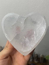 Load image into Gallery viewer, Satin Spar Selenite Heart Bowl 4”
