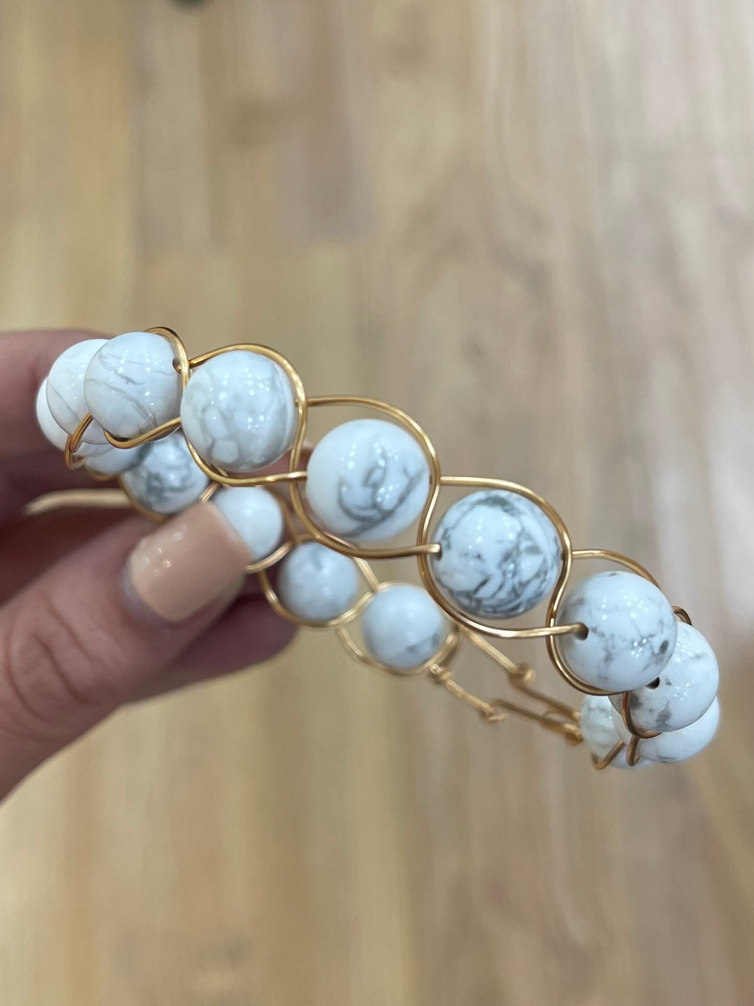 Howlite 10mm Wire-Wrapped Bracelet