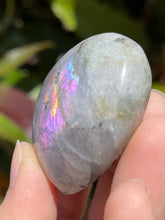 Load image into Gallery viewer, Labradorite Heart #B
